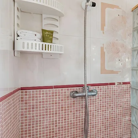 Casa Vacacional En Conil Centro Con Terraza Privada Solo Familias Y Parejas Lägenhet *